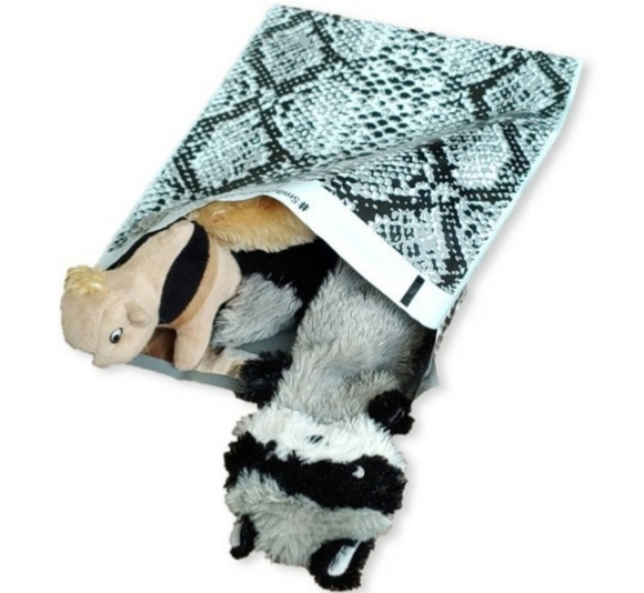 10x13 Snakeskin Mailers. Price is firm! - Picture 3 of 12